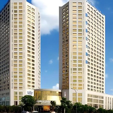 Howard Johnson By Wyndham Sunshine Plaza Ningbo Exteriör bild