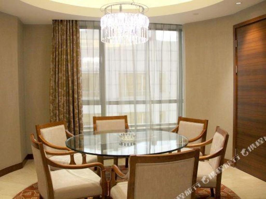 Howard Johnson By Wyndham Sunshine Plaza Ningbo Exteriör bild