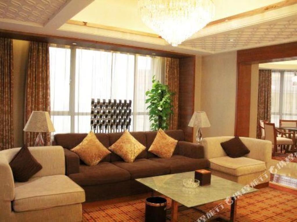 Howard Johnson By Wyndham Sunshine Plaza Ningbo Exteriör bild