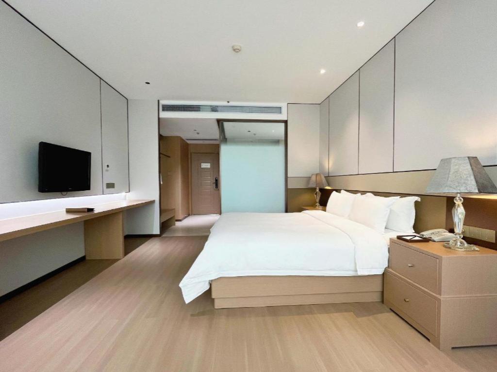 Howard Johnson By Wyndham Sunshine Plaza Ningbo Exteriör bild